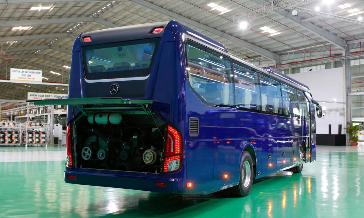 Động cơ của xe bus Mercedes