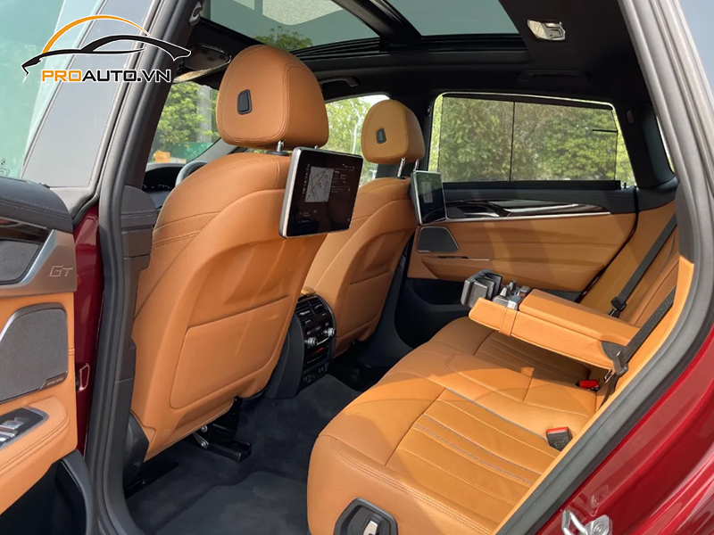 Đổi màu nội thất chi tiết xe BMW Series 6