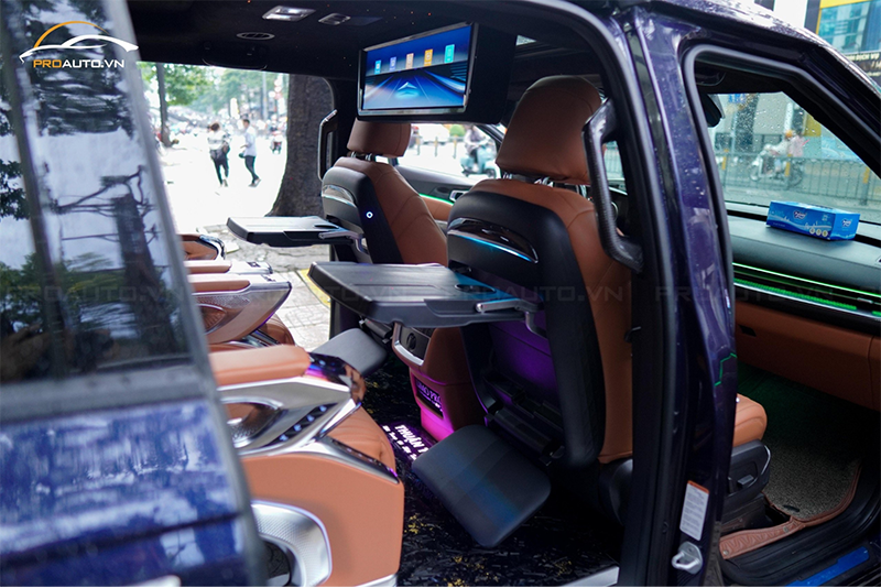 Độ ghế limousine xe ô tô - Độ bàn làm việc chỉnh điện
